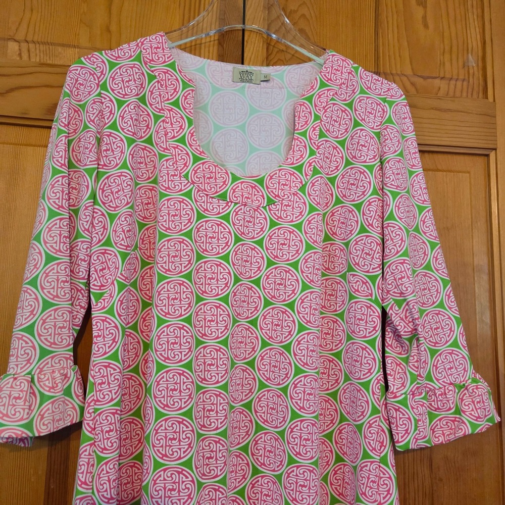 Katherine Way Dress M Pink & Green Wrinkle Resistant Made in USA Resort
